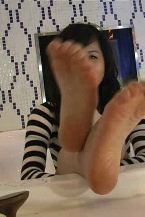 [cherryasianfeet高跟丝足性感视频]ID0750 17-11-2010 Sarah