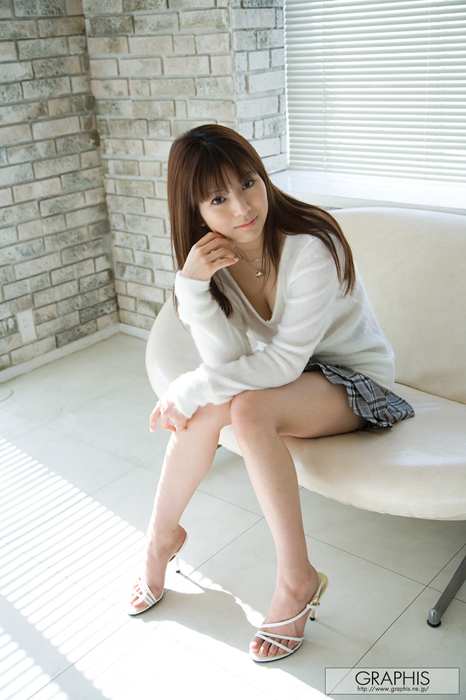 Graphis套图ID0588 2008-12-19 [Graphis Gals][Nude Photo Gallery] Kanade Otoha - [soulou]