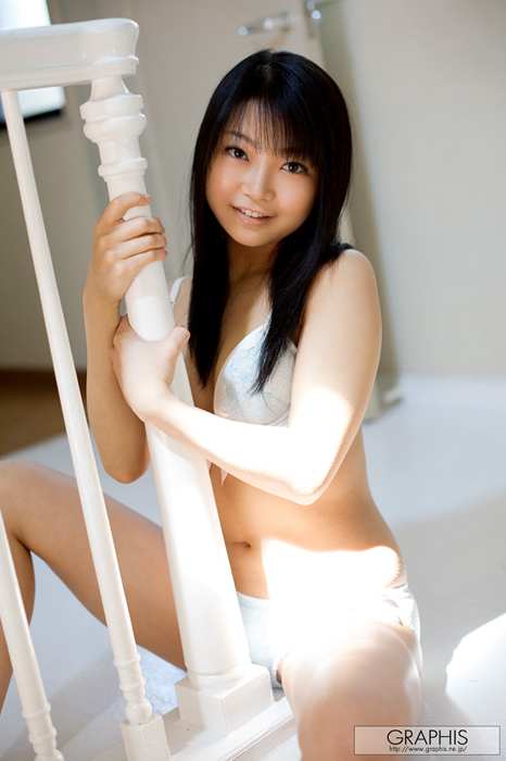 Graphis套图ID0616 2009-03-30 [First Gravure] Chihiro Aoi