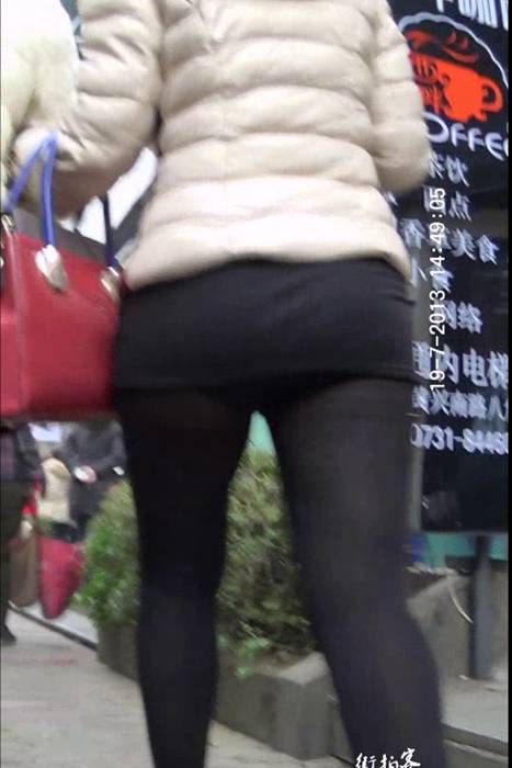 [街拍客视频]jx0362 黑丝短裙少妇身材好丰满