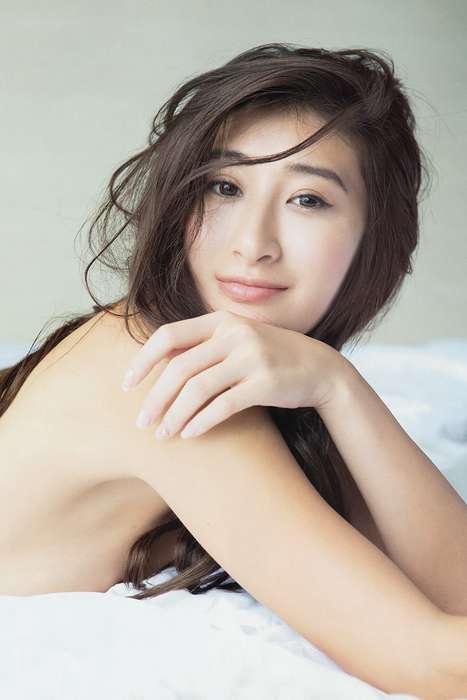 [Weekly Big Comic Spirit性感美女杂志]ID0115 2015.03 No.14 佐藤衣里子 [8P4.5M]