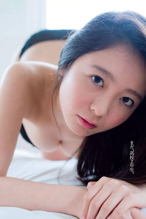 [weekly play boy花花公子週刊]ID231 2015 No.21 横山由依 久松郁实 浜田由梨 辰巳奈都子[64P 14M]